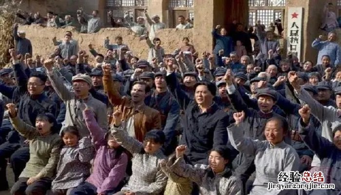 红星照耀中国每一节的概括内容 红星照耀中国每一节的概括内容和感悟