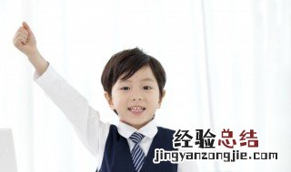 skin怎么读 skiing怎么读