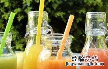 鲜榨果汁的好处与坏处作文 鲜榨果汁的好处与坏处
