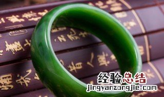 如何看翡翠是不是酸洗染色的? 怎么看翡翠是不是酸洗染色