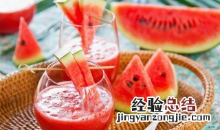 西瓜与蜂蜜能同时吃吗 这样做美味又健康