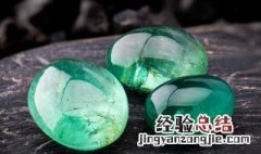 如何区分是不是真的翡翠 怎么区分是不是真的翡翠