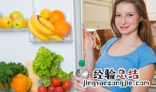 怎么清理冰箱排水孔图解 怎么清理冰箱排水孔