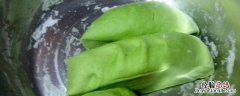 菠菜汁和面怎么更绿 菠菜汁和面怎样才能更绿