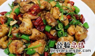 炒嫩鸡怎么做好吃又简单 嫩鸡炒什么好吃又简单