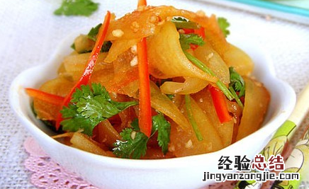 西瓜皮能吃吗怎么做好吃 如何食用西瓜皮呢