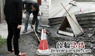 下水道溢水出来怎么处理 厨房下水道反水怎么回事