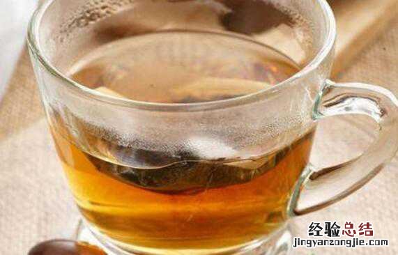男人杜仲泡水喝的功效与作用 杜仲泡水喝的功效与作用