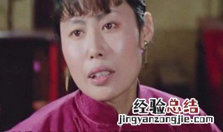虎妞难产时让祥子去请谁? 虎妞难产死后祥子有哪些根本变化