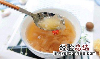 炖银耳功效与作用 银耳的功效与做用