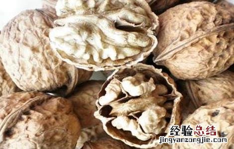 核桃果仁不饱满和落果的解决措施 核桃落果原因及处理法