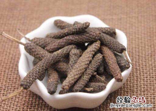 荜澄茄是什么 荜茇与荜澄茄的区别