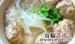 萝卜丸子菜汤怎么做好吃 萝卜丸子菜汤的做法