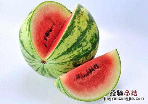 西瓜皮图片长什么样子呢 西瓜皮图片长什么样子呢