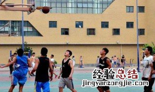 如何防止打篮球脚磨泡 如何防止打篮球前脚掌磨泡