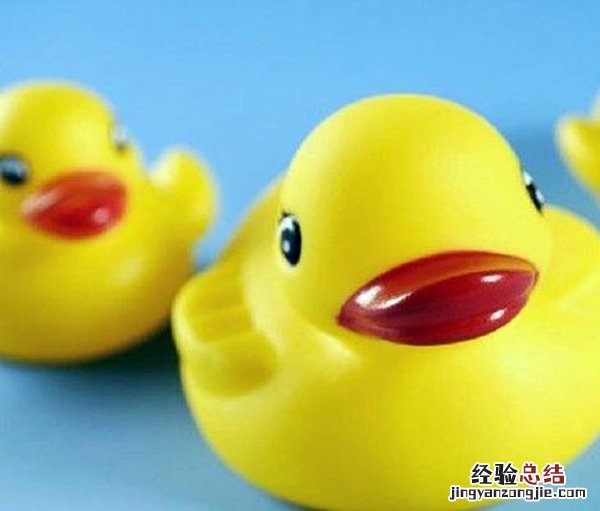 0-1岁儿童玩具如何选购 0~1岁婴儿玩具选择