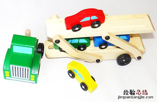 如何选择幼儿玩具 从哪些方面选择儿童玩具好
