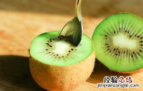 秋季猕猴桃管理 猕猴桃夏季的果园管理