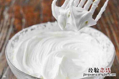 纯牛奶打发奶油的方法不用打蛋器 纯牛奶打发奶油的方法