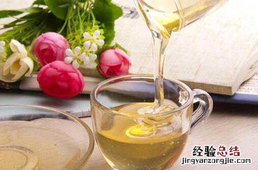 喝蜂蜜水的好处和坏处,喝蜂蜜水的禁忌有哪些
