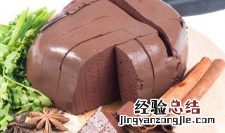 鸡肉香菇炒鸭血的做法 鸡肉香菇炒鸭血的做法视频