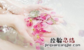 沐浴啫喱和沐浴露的区别 沐浴啫喱和润肤露的区别