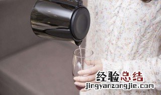 渴了可以喝水吗 晚上十点渴了可以喝水吗