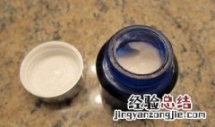 晚上睡前可以用眼霜吗? 眼霜晚上睡觉可以用吗
