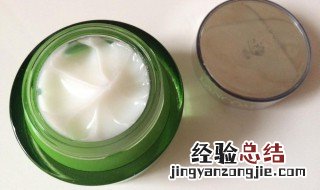 用睡眠面膜之前要用什么护肤品 用睡眠面膜之前要用什么护肤