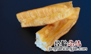 国宴油条的做法和配方比例 国宴油条的做法和配方