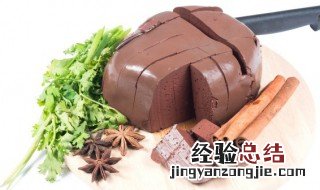 蒜茸猪红拌时蔬怎么做的 蒜茸猪红拌时蔬怎么做