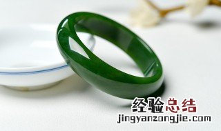 晴水料是玉还是翡翠 晴水翡翠和晴水玉的区别