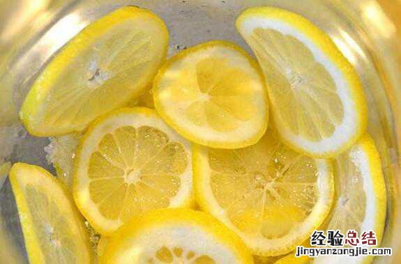 泡柠檬水喝有什么禁忌没? 柠檬泡水喝的9大禁忌有哪些