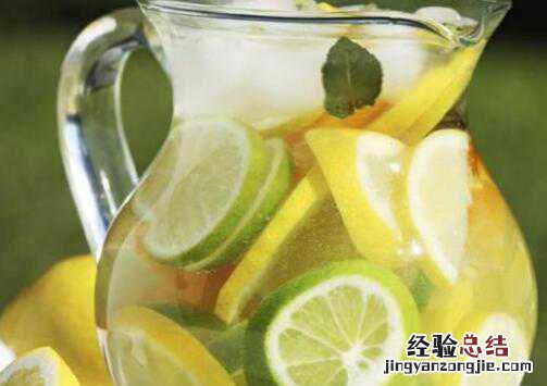 泡柠檬水喝有什么禁忌没? 柠檬泡水喝的9大禁忌有哪些