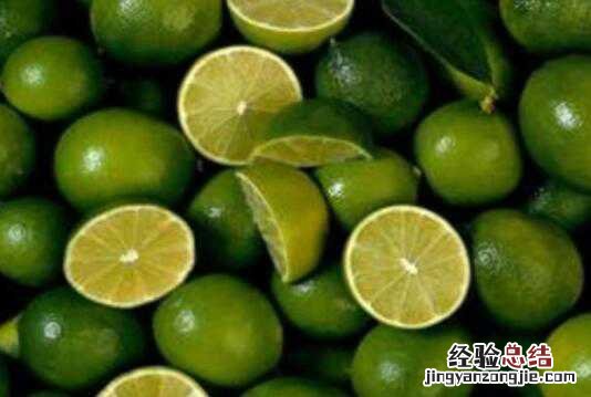 青柠檬泡茶的功效与好处 青柠檬泡茶的功效与好处及禁忌