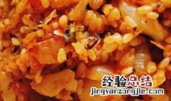 龙虾丸圆白菜炒饭怎么做才好吃 龙虾丸圆白菜炒饭怎么做