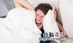 梦见红衣女鬼什么预兆 梦见红衣女鬼什么预兆穿红衣服的女鬼