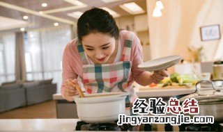 红酒洋李干焖鸡怎么做好吃 红酒洋李干焖鸡怎么做