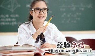 李白和杜甫诗歌风格特点赏析和对比 李白和杜甫风格的比较