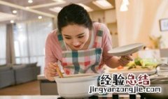 鱿鱼干白萝卜炖排骨 白萝卜排骨鱿鱼煲怎么做