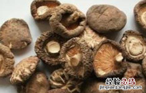香菇畸形的原因及防治措施 香菇畸形的原因及防治措施图片