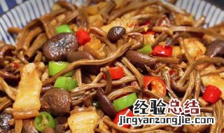 茶树菇云耳焖鸡柳怎么做 茶树菇焖鸡的做法