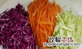 紫甘蓝苹果汁做法 紫甘蓝小饼佐苹果酱的做法