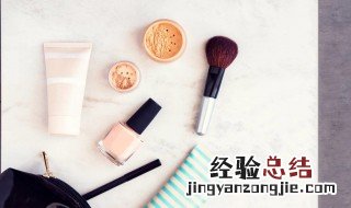 气垫bb霜和粉底液能一起用吗 BB霜和粉底液能一起用吗