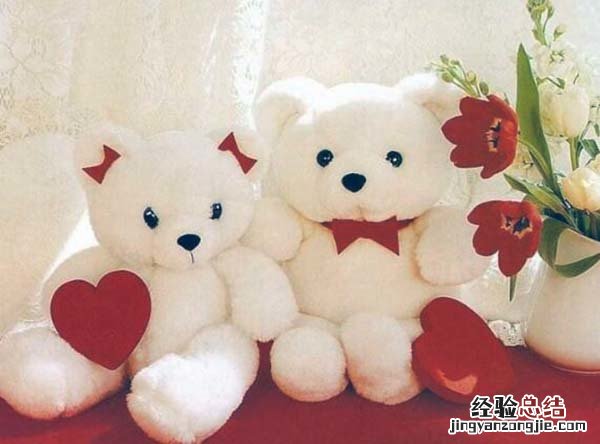 结婚纪念日送什么花 长辈结婚纪念日送什么花