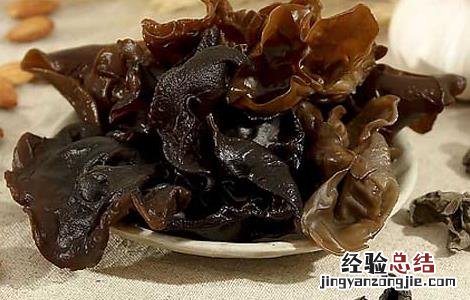 黑木耳的产地分布 黑山木耳产地在哪里