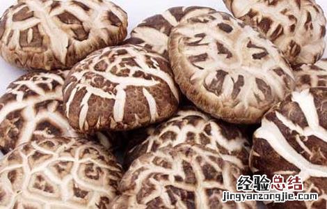 花菇与香菇的区别有哪些 花菇与香菇有什么区别