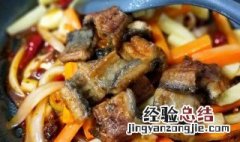 青红椒爆鳗鱼怎么做 青红椒爆鳗鱼