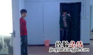 镜子玻璃出现花斑怎么办 镜子玻璃花了怎么办