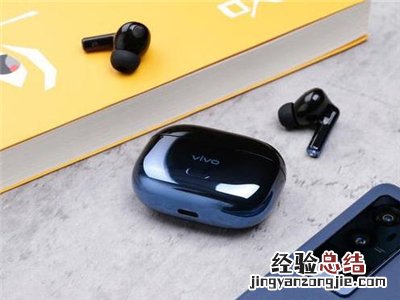 vivotws2怎么充电